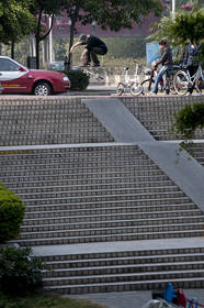 Jan Solenthaler, Fakie Heelflip, Pic: Lorenzo Müller